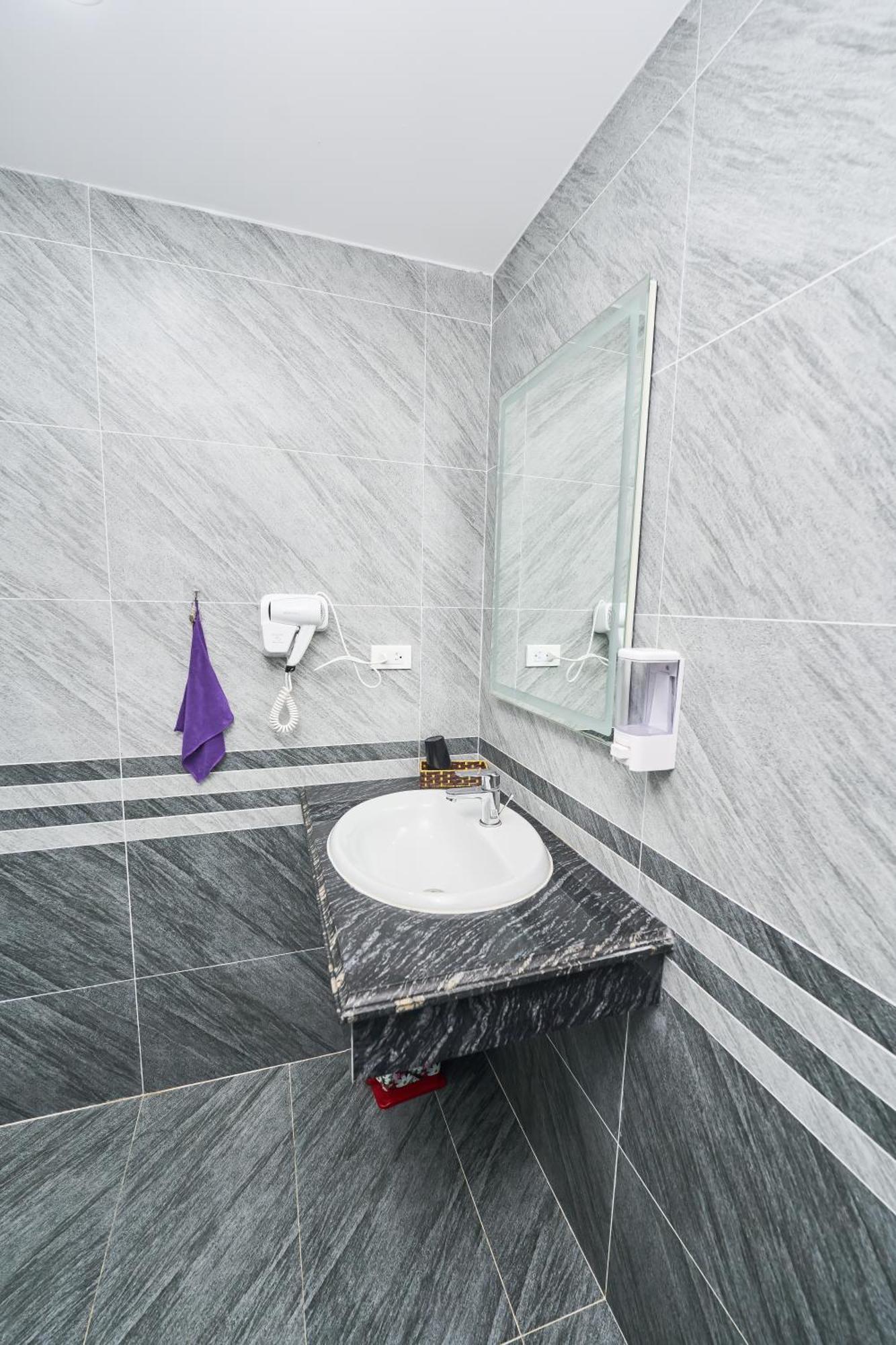 Swan Motel Ha Long Zewnętrze zdjęcie